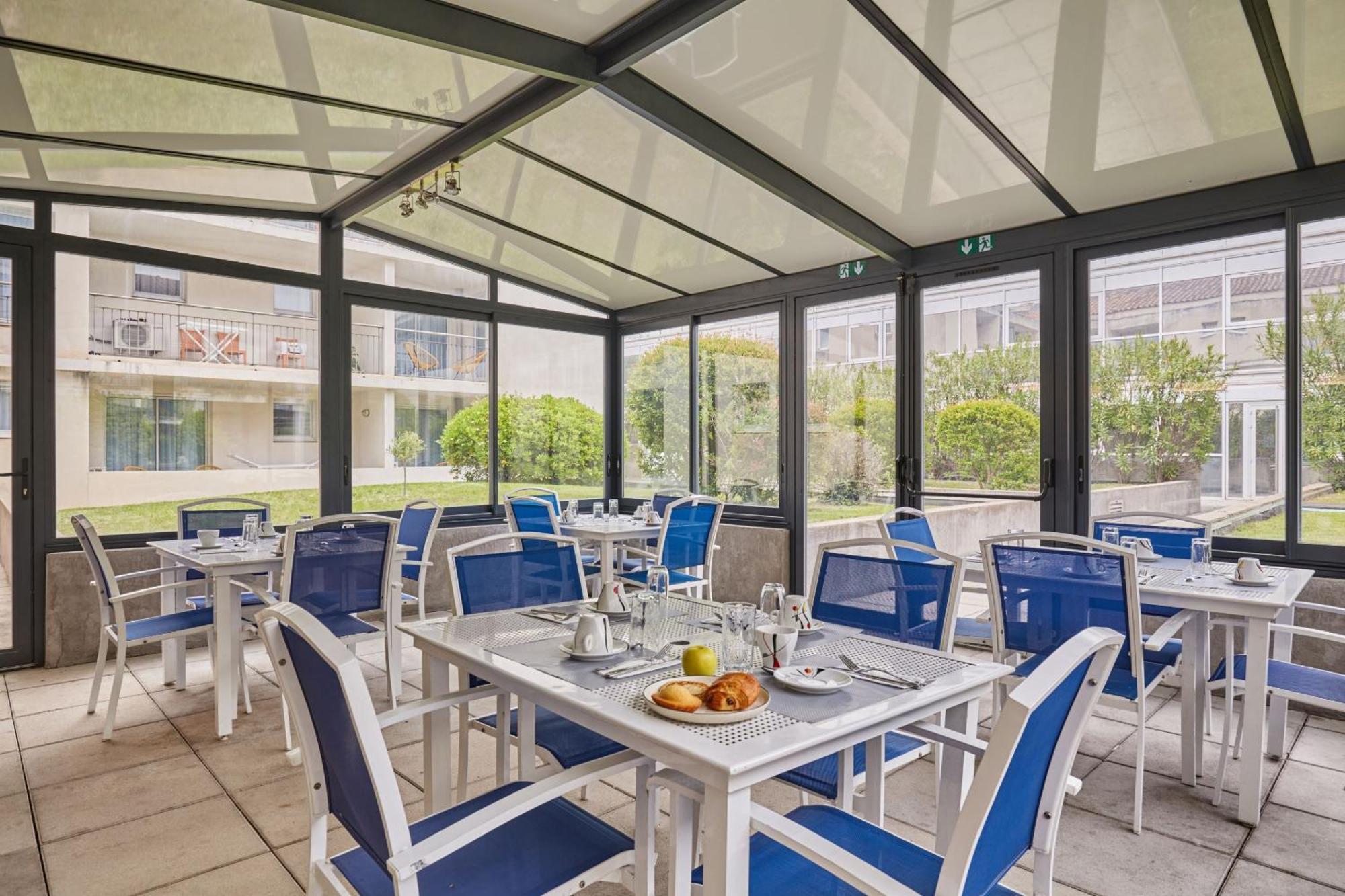 Appart Hotel Odalys City Aix En Provence Le Clos De La Chartreuse Aix-en-Provence Eksteriør billede