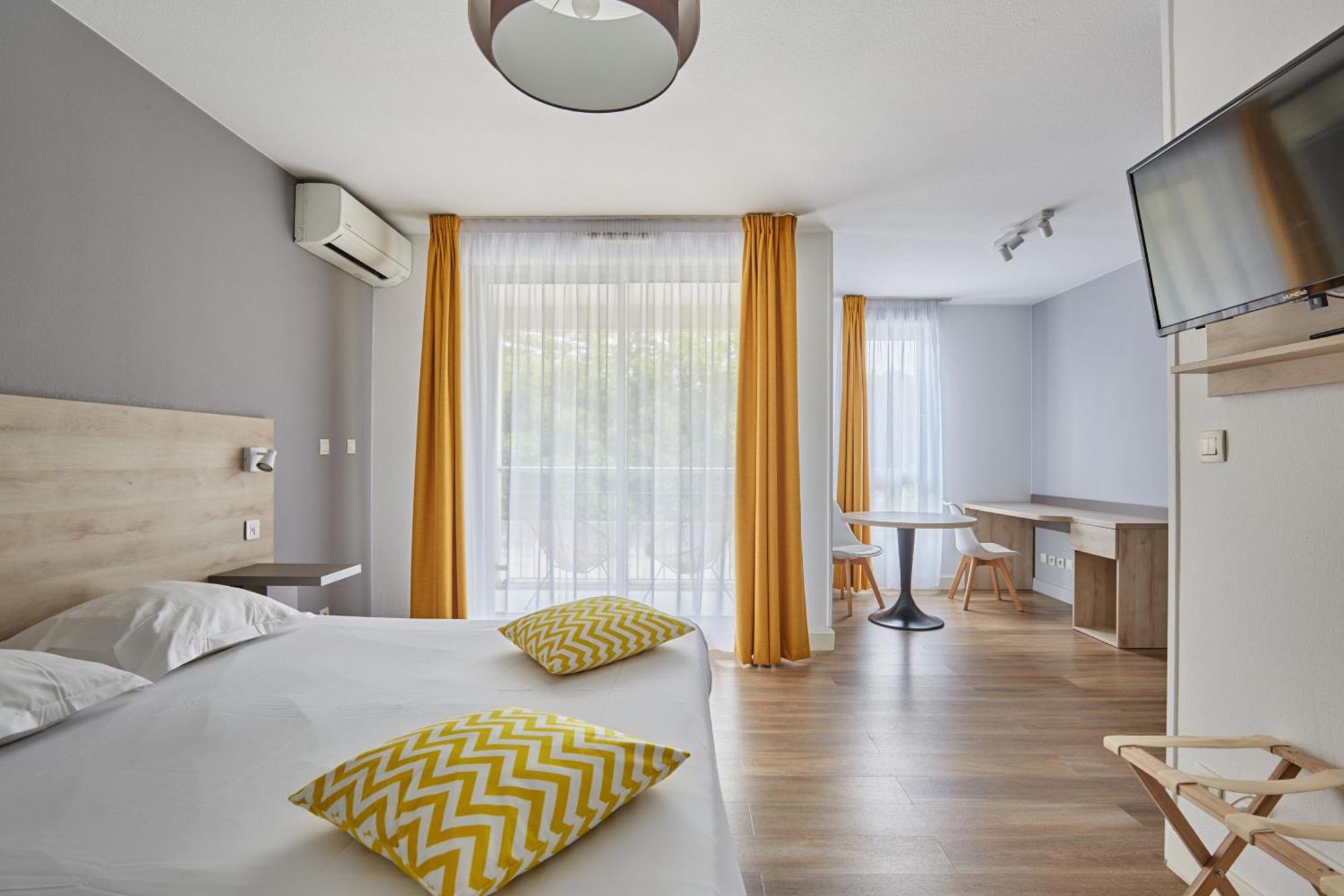Appart Hotel Odalys City Aix En Provence Le Clos De La Chartreuse Aix-en-Provence Eksteriør billede