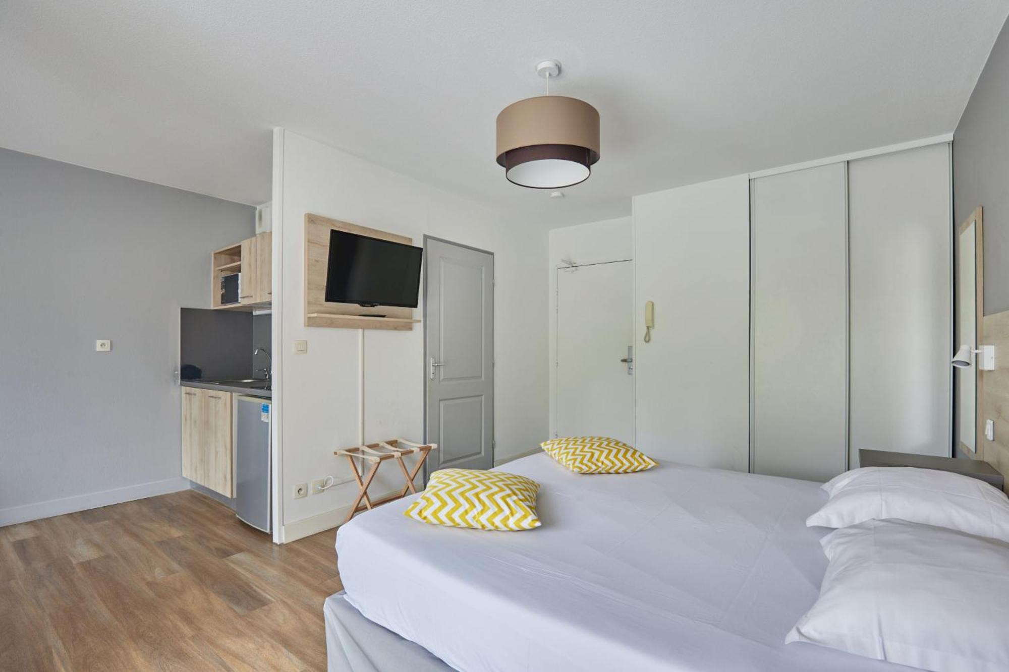 Appart Hotel Odalys City Aix En Provence Le Clos De La Chartreuse Aix-en-Provence Eksteriør billede