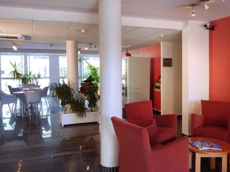 Appart Hotel Odalys City Aix En Provence Le Clos De La Chartreuse Aix-en-Provence Eksteriør billede